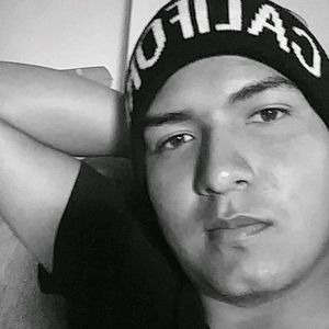 Meet your Posher, Adan